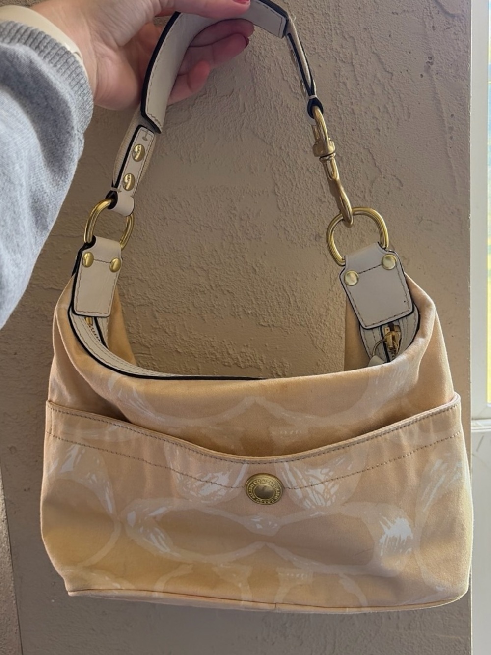 Coach Beige and White Shoulder Bag